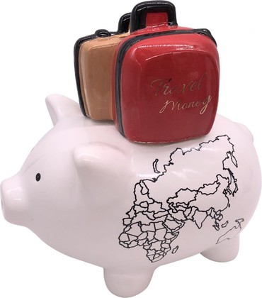 Копилка для денег Pomme-Pidou Свинья путешественник, белый 17x12.2x15.5см 1025-00001/F