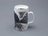 Бокал с блюдцем и крышкой ИФЗ Top, Тотем. Чёрный мустанг, 400мл, подарочная упаковка, костяной фарфор 81.34276.00.1