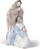 Статуэтка фарфоровая NAO Рождение Иисуса (A Child Is Born) 02001439