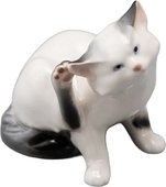 Скульптура ИФЗ Плюшка Белянка, ручная роспись, фарфор 82.01653.00.1