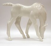Скульптура Жеребёнок пасущийся Белый, 19,5см, фарфор ИФЗ 82.00974.00.1