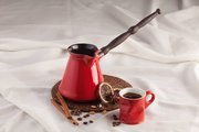 Керамическая турка для кофе 0.5л и чашка, набор 2пр, красный Ceraflame IBRIKS J72116