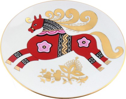 Императорский фарфоровый завод - Тарелка декоративная "Красный конь", форма "Эллипс", диаметр 195мм, артикул 80.58700.00.1