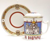 Бокал с блюдцем и крышкой Великий Новгород, ф. Снежное утро ИФЗ 81.21562.00.1