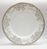 Тарелка мелкая Весенний букет 25см Porcelaine Czech Gold Hands LUISA14102TM25x1