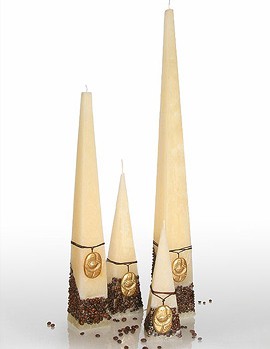 Свеча декоративная Bartek Candles Капучино пирамида 7х7х33cм 5902989577250