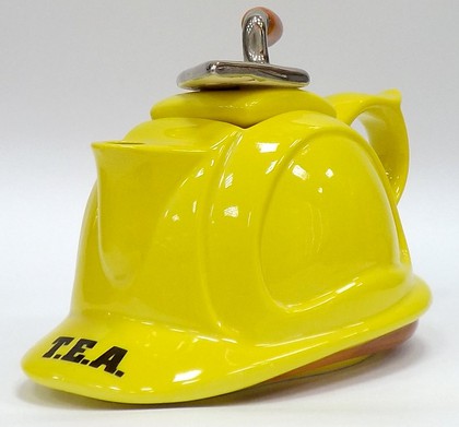 Чайник коллекционный «Каска» (Hard Hat Teapot) The Teapottery 4432