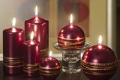 Свеча Золотые кольца, шар 8см Bartek Candles 5907602663662