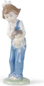 Статуэтка фарфоровая NAO Девочка с Куклой (Hush) 18см 02001069