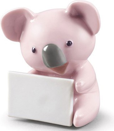 Статуэтка фарфоровая NAO Коала с сообщением (Koala with message), розовый 02001900