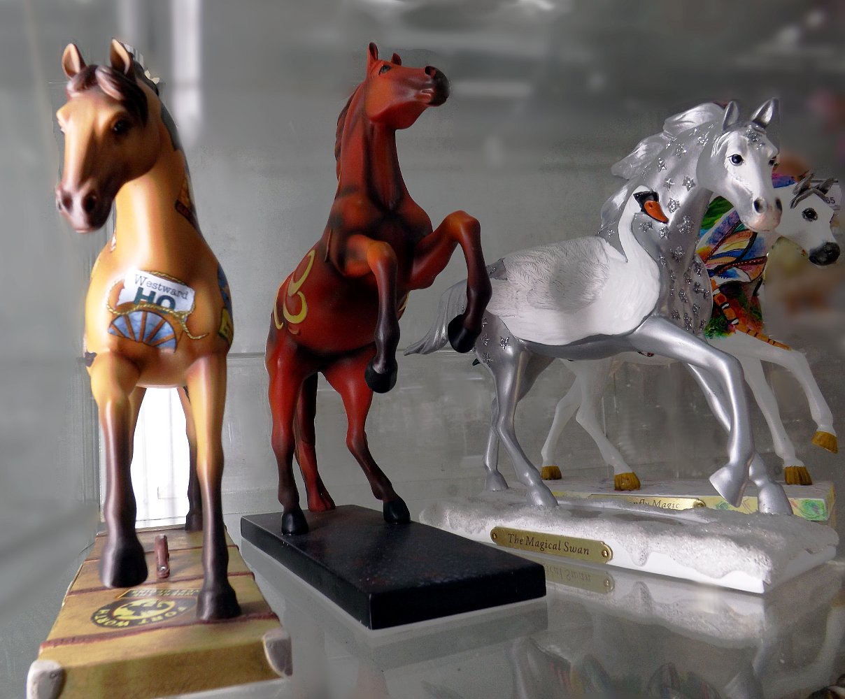 Фигурки лошадей The Trail of Painted Ponies