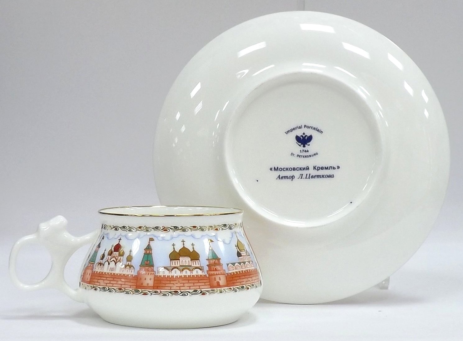 Чашка с блюдцем «Московский Кремль» — форма Билибина — от ИФЗ